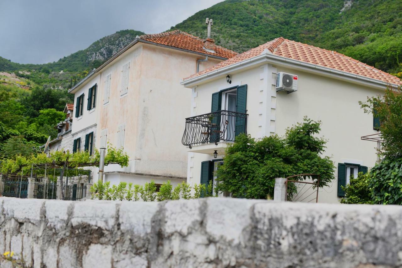 Hajdi Villa Kamenari Exterior photo